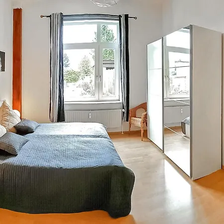 Ferienwohnung Malchow شقة *